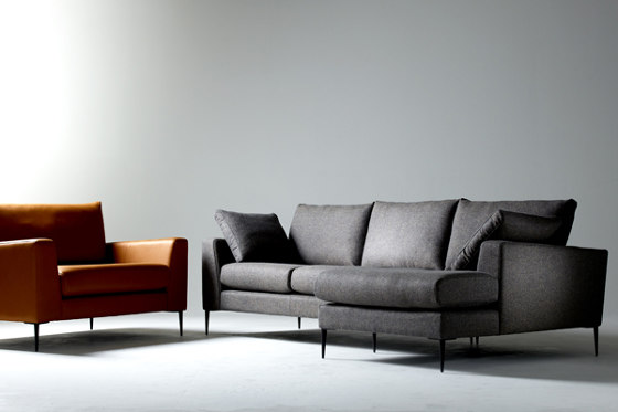 Campeche | Snuggler | Armchairs | Roger Lewis
