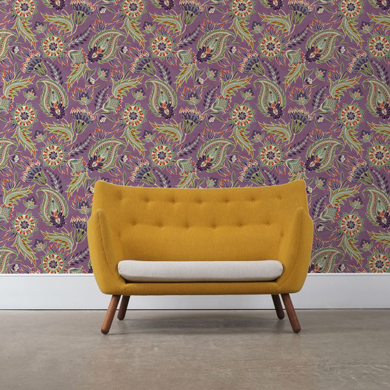 Classic Paisley | Wall coverings / wallpapers | GMM