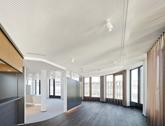 Plafotherm® GK HEKDA | Suspended ceilings | Lindner Group