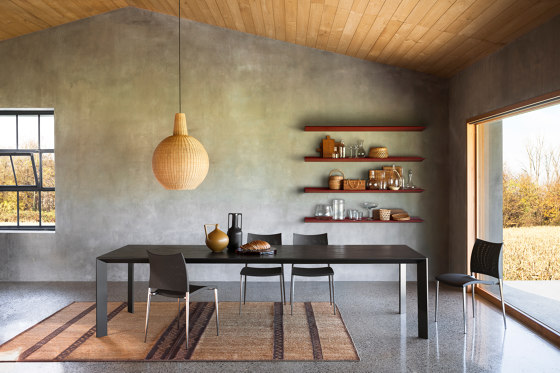 Hang shelving system | Kitchen furniture | Desalto