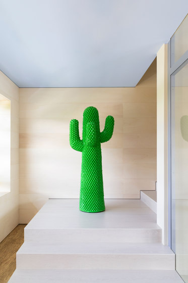 Cactus | Rossocactus | Garderoben | Gufram