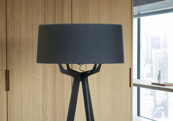 No. 35 Floor Lamp Shiny-Matt Collection - Tan Gold - Fenix NTM® | Lampade piantana | BALADA & CO.