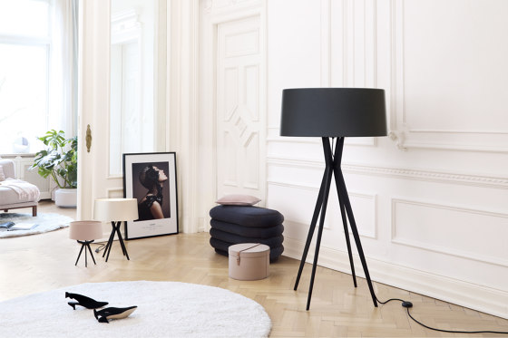 No. 43 Floor Lamp Velvet Collection - Nero - Fenix NTM® | Standleuchten | BALADA & CO.