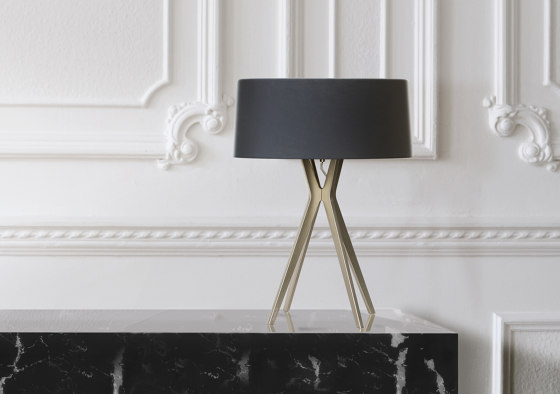 No. 43 Table Lamp Velvet Collection - Nero - Brass | Lámparas de sobremesa | BALADA & CO.