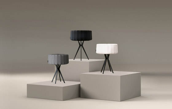 No. 43 Table Lamp Shiny-Matt Collection - Tan Gold - Fenix NTM® | Lampade tavolo | BALADA & CO.