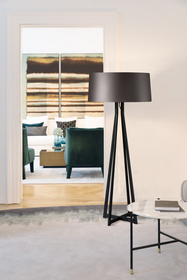No. 47 Floor Lamp Shiny Matt- Tan Gold - Fenix NTM® | Lampade piantana | BALADA & CO.