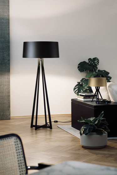 No. 47 Floor Lamp Velvet Collection - Beige - Brass | Lampade piantana | BALADA & CO.
