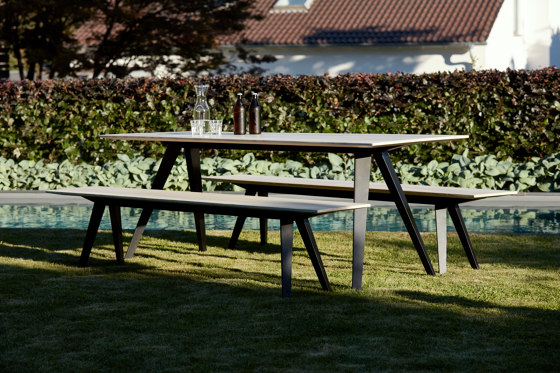 Knikke – foldable bench & table | Sistemas de mesas sillas | NEUVONFRISCH