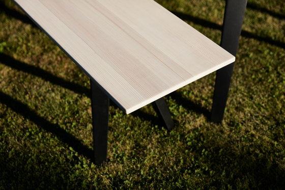 Knikke – foldable bench & table | Sistemi tavoli sedie | NEUVONFRISCH