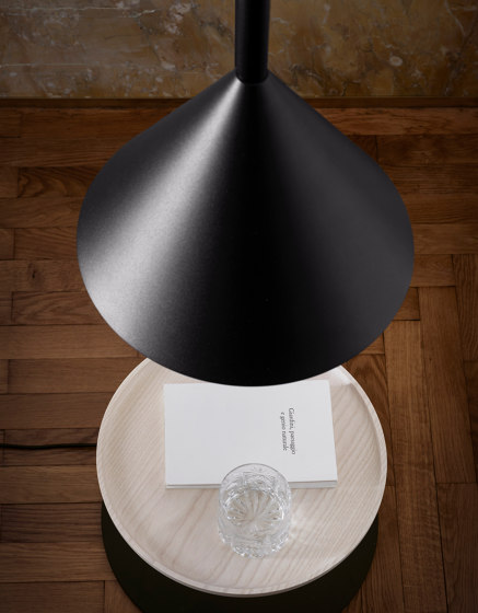 Ozz Desk | Lámparas de sobremesa | miniforms