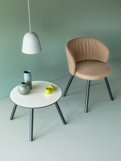 BIALA | Chairs | Girsberger