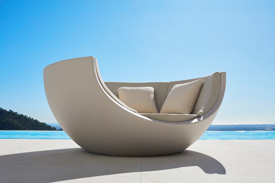 Moon Daybed woven | Meubles cocoon | Vondom