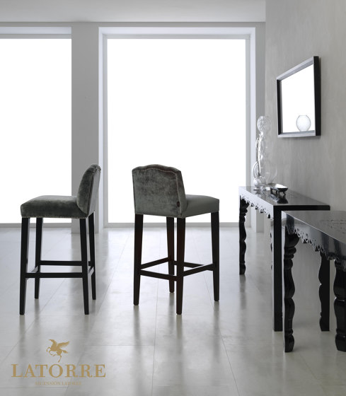Acantus Bar Chair | Bar stools | Ascensión Latorre