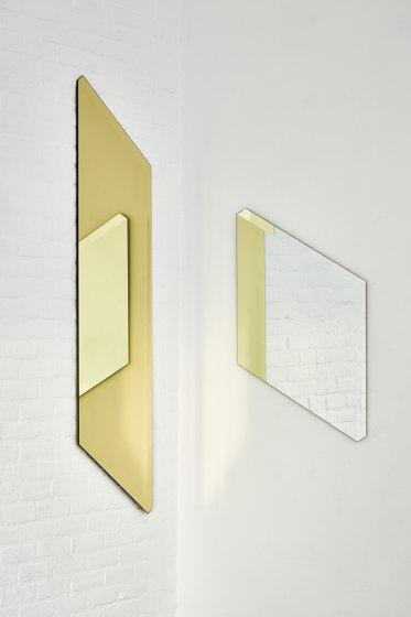 Facett Mirror Medium | Specchi | PUIK