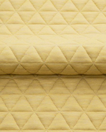 Triangle - 0732 | Upholstery fabrics | Kvadrat