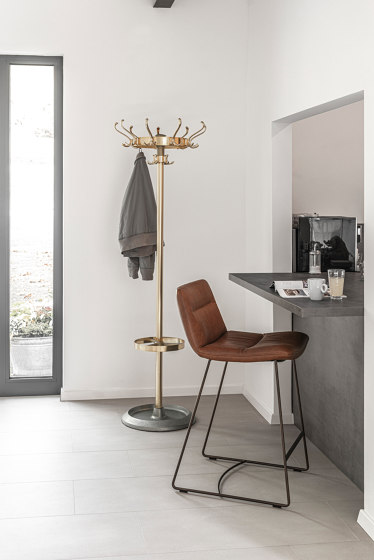 ARVA LIGHT Counter chair | Sedie bancone | KFF