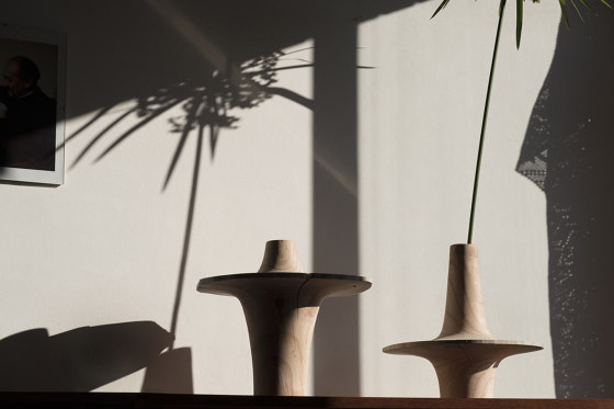 Sinfonia Down - Natural | Vases | HANDS ON DESIGN