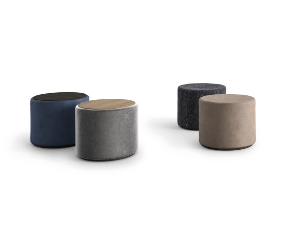 Pilar Armchair and Pouf | Side tables | Presotto