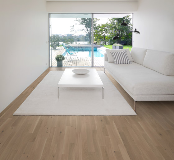 Studio | Oak AB White 11 mm | Wood flooring | Kährs