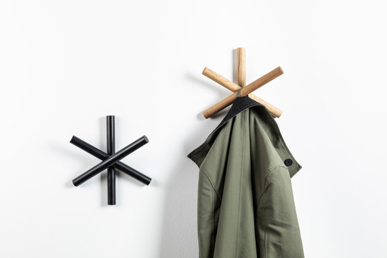 Logs New Coat Hanger | Single hooks | TON A.S.
