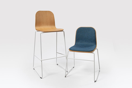 Jane | Chair | Chaises | Liqui Contracts