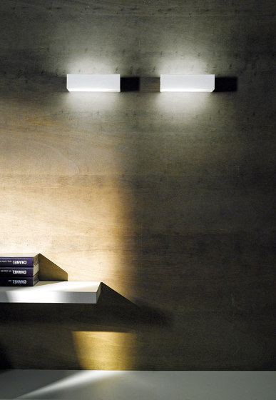 Box_W2 bi emission | Lámparas de pared | Linea Light Group