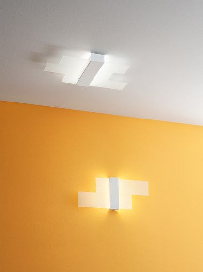 Triad 2.0 | Lampade parete | Linea Light Group
