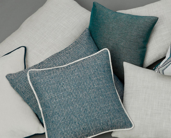 Crochet Frame teal |40x40| | Cushions | Manufaktur Kissenliebe