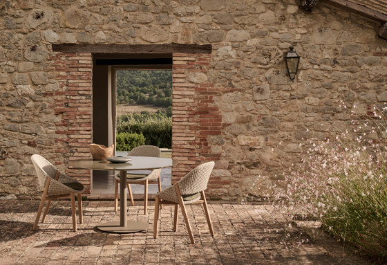 Elio Poltroncina con Schienale Alto | Poltrone | Tribù