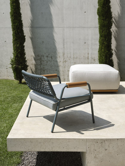 Zoe Wood Open Air bench | Bancs | Meridiani