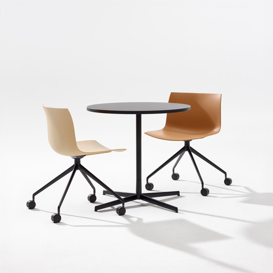 Catifa 53 | 0201 | Chairs | Arper