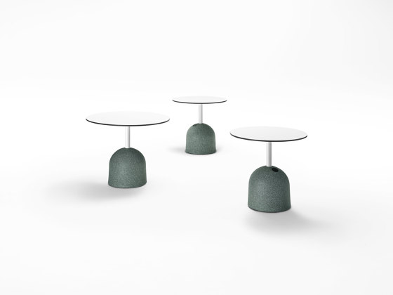 Tonne 900 square table | Tables de bistrot | Derlot
