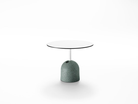 Tonne 700 round table | Tables de bistrot | Derlot