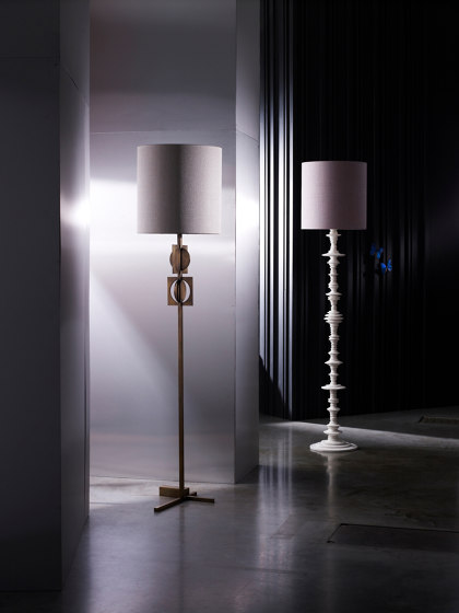 Spin Floor Lamp | Free-standing lights | Porta Romana