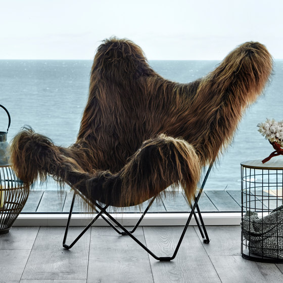 Iceland Mariposa Butterlfy Chair Wild Black Black Frame | Sessel | Cuero Design