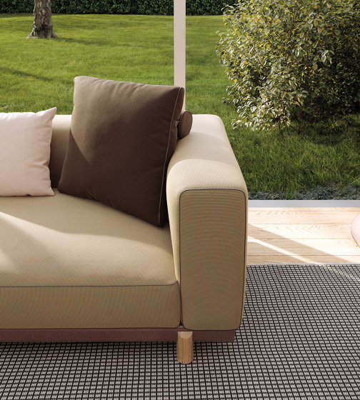 Molo XL 2-seater sofa low | Sofas | KETTAL