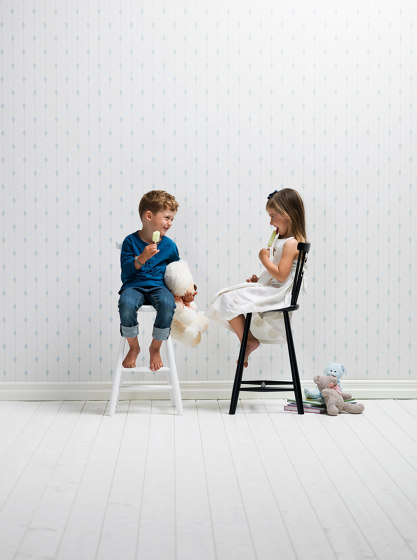 Lilla Åland Childrens Low Chair | Sedie infanzia | Stolab