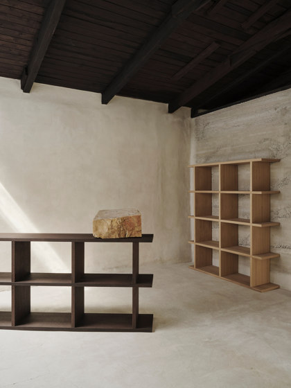 Kona Bookcase 2x2 - Natural | Estantería | ferm LIVING