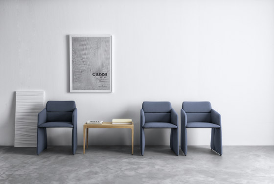 Aura P/WP | Chairs | Crassevig