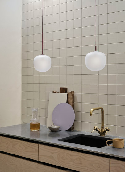 Rime Pendant Lamp | Ø25 cm | Suspended lights | Muuto