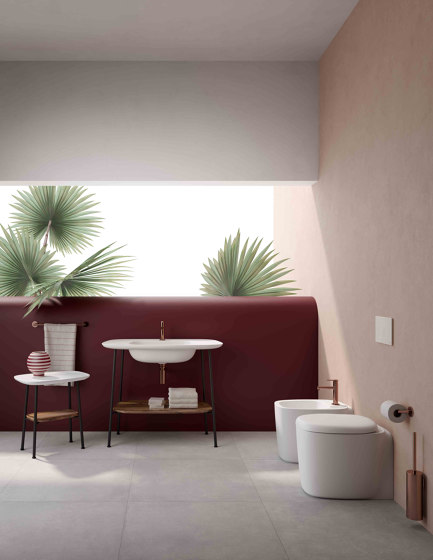 Plural | WC | VitrA Bathrooms