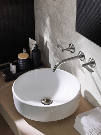 VariForm | countertop washbasin round with tap hole bench | Lavabos | Geberit