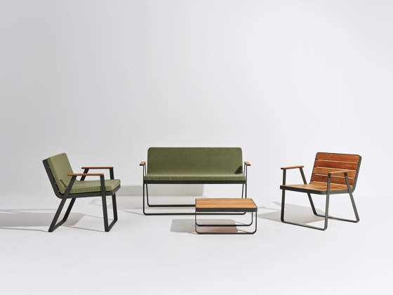 Makemake | Armrest Chair (Aluminium) | Chaises | Terraforma