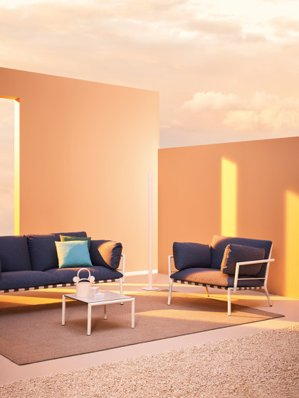Eleven | Armrest Lounge Chair (Upholstered) | Fauteuils | Terraforma