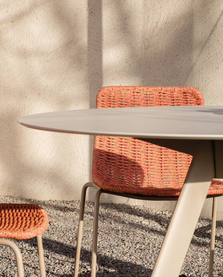 Atrivm outdoor Table ronde | Tables de repas | Expormim