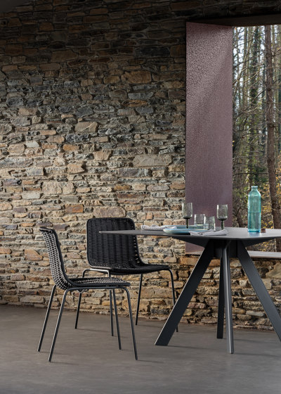 Atrivm outdoor Quadratischer Tisch | Esstische | Expormim