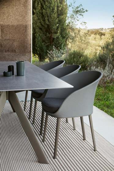 Atrivm outdoor Runder Tisch | Esstische | Expormim