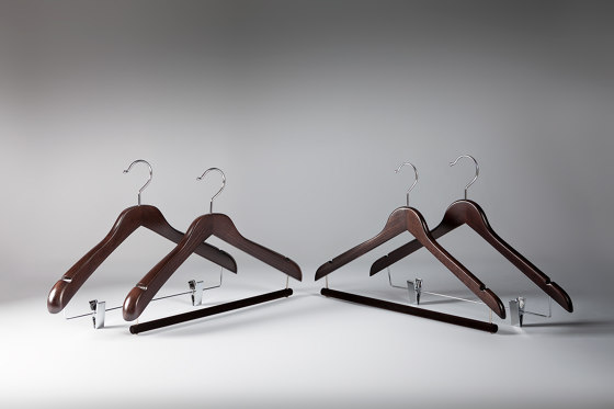 I Basici | Giulia Hanger | Coat hangers | Industrie Toscanini