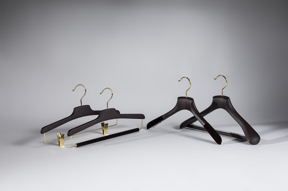 Su Misura Collection | Marcello Casual Hanger | Coat hangers | Industrie Toscanini