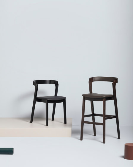 ARCO Stackable Chair 1.03.I | Chairs | Cantarutti